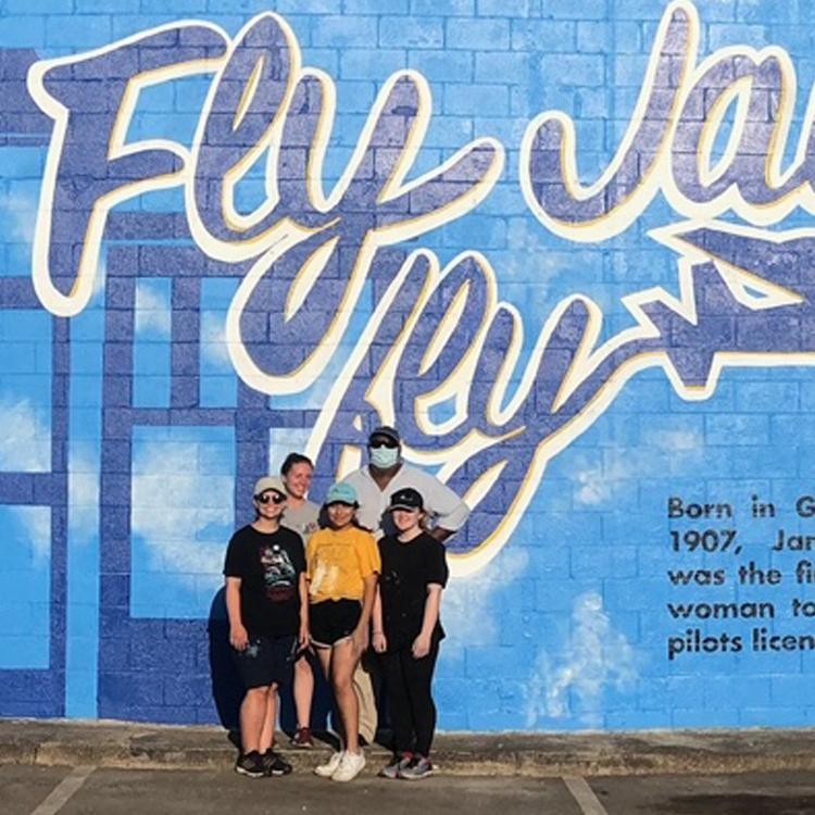 UGA students revitalize murals around Georgia